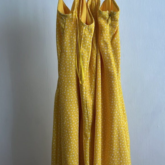 Pintuck Midi Dress - Picture 2 of 3